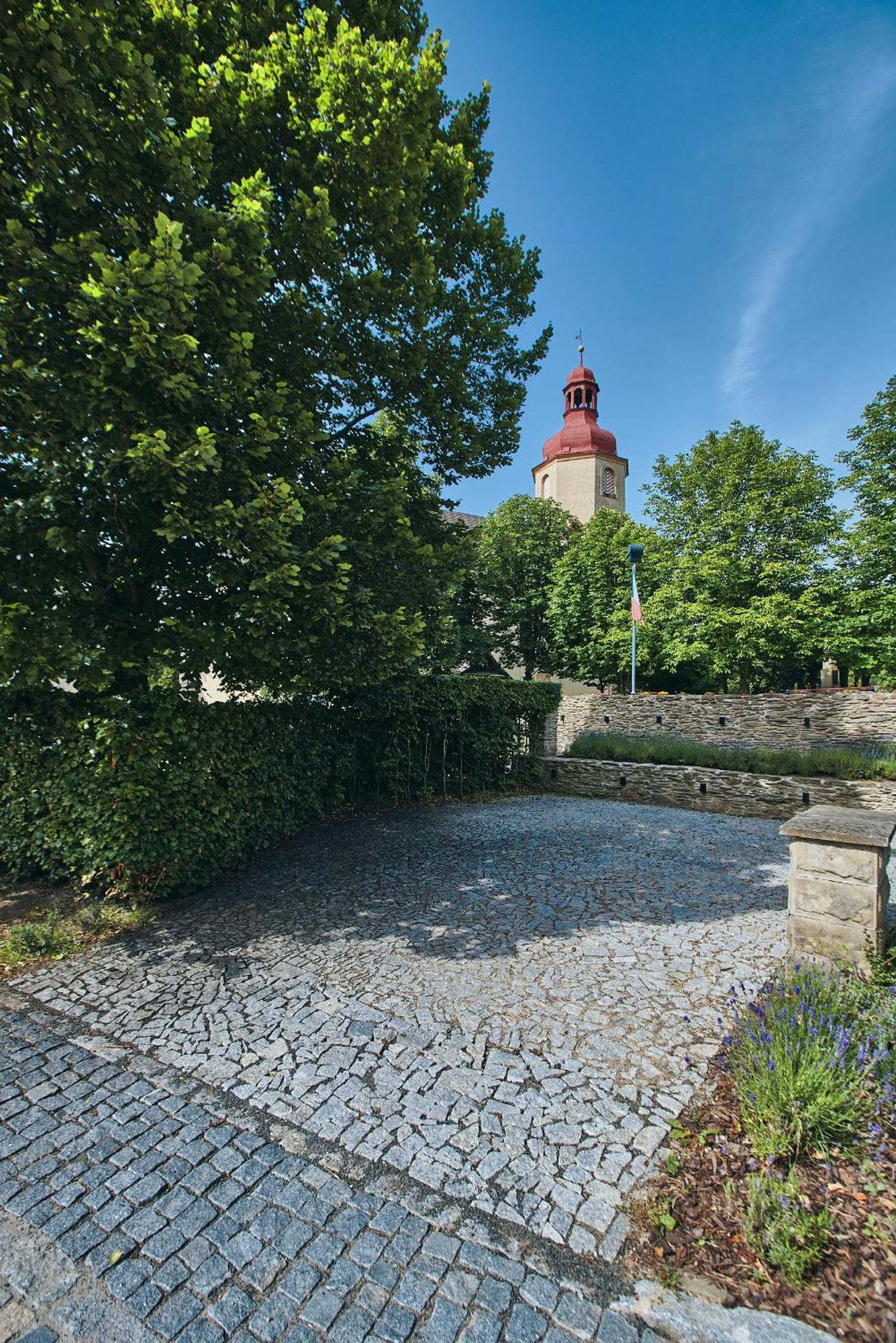Barokni Kaplanka 1796 A. D. - Luxusni Apartmany V Ceskem Raji Zelezny Brod Экстерьер фото
