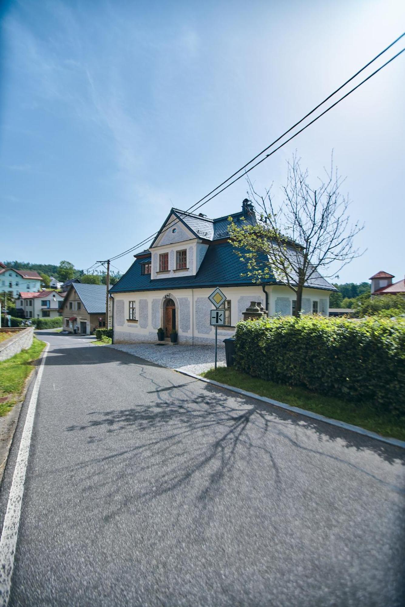 Barokni Kaplanka 1796 A. D. - Luxusni Apartmany V Ceskem Raji Zelezny Brod Экстерьер фото
